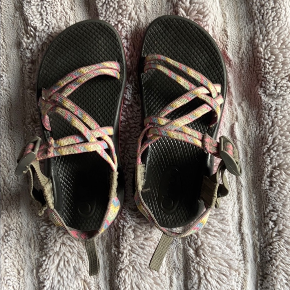 Kids chacos